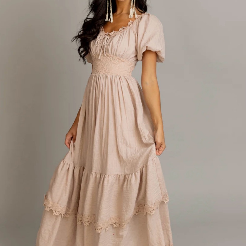 Joyfolie Pink Smocked Puff Sleeve Gown